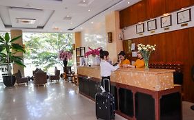 Queen Hotel Danang